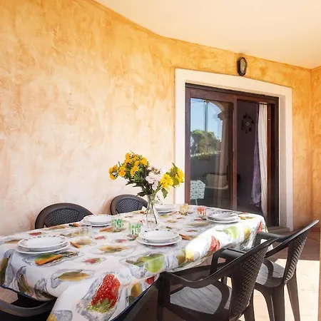 Smeralda - Pool, Private Garden&beach 100m Apartamento
