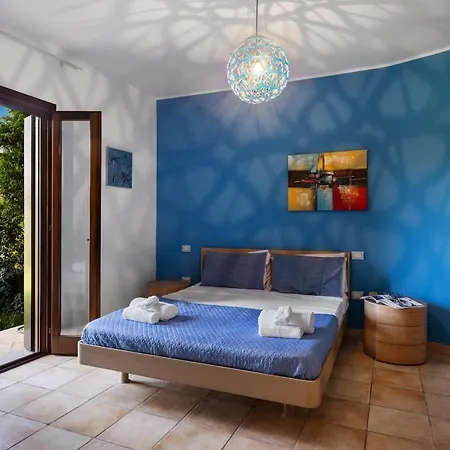 Smeralda - Pool, Private Garden&beach 100m
