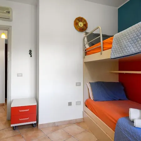 Smeralda - Pool, Private Garden&beach 100m Apartamento *